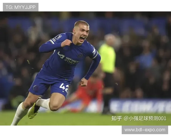 英超狼队迎战都灵球队激情对决展现足球魅力与实力较量